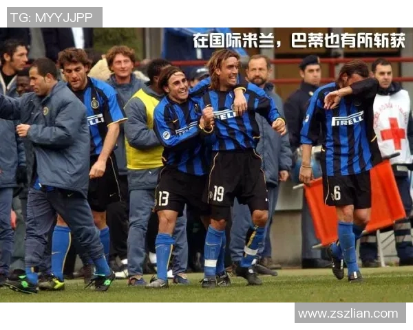 世界杯星光璀璨：探索球场上的传奇人物与背后的故事